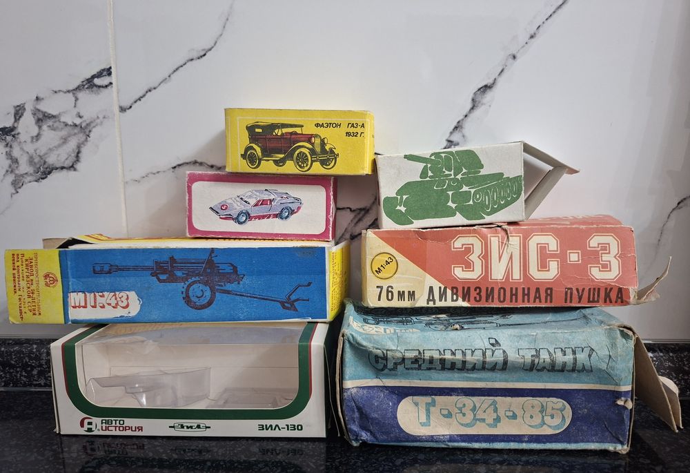 Масштабная модель машинка Коробка пустая