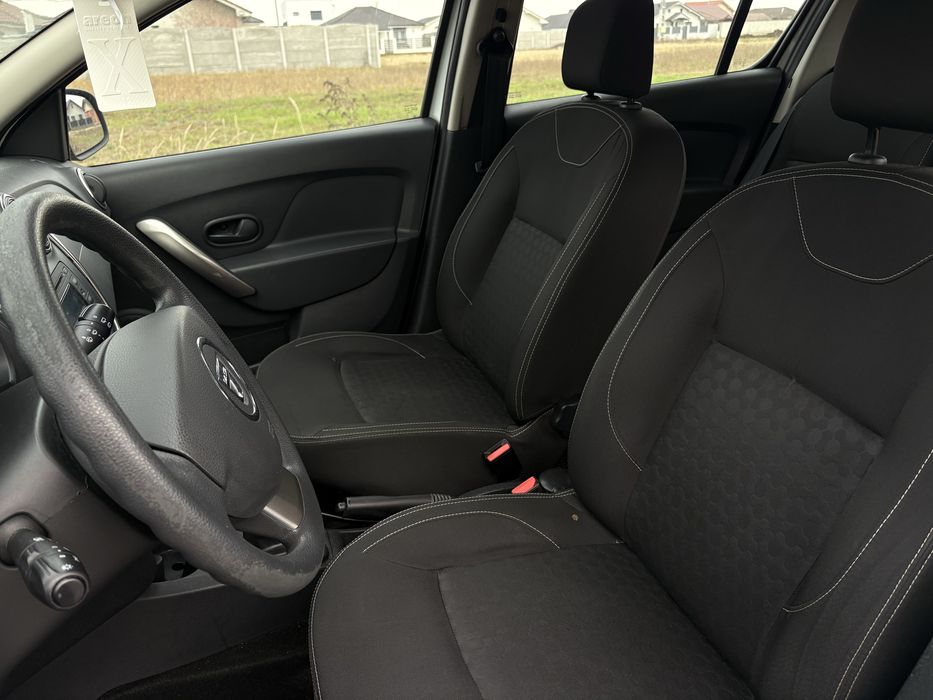Vand Dacia Sandero 0.9 +gpl an 2013