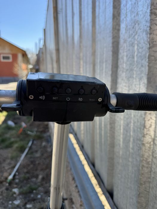 Электро самокат продам срочно