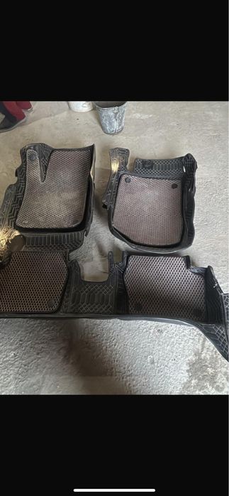 Полики для машины  Б/У