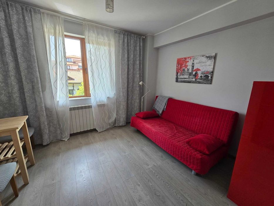 Обзаведен апартамент с 3 спални в Банско! Ниска такса поддръжка!