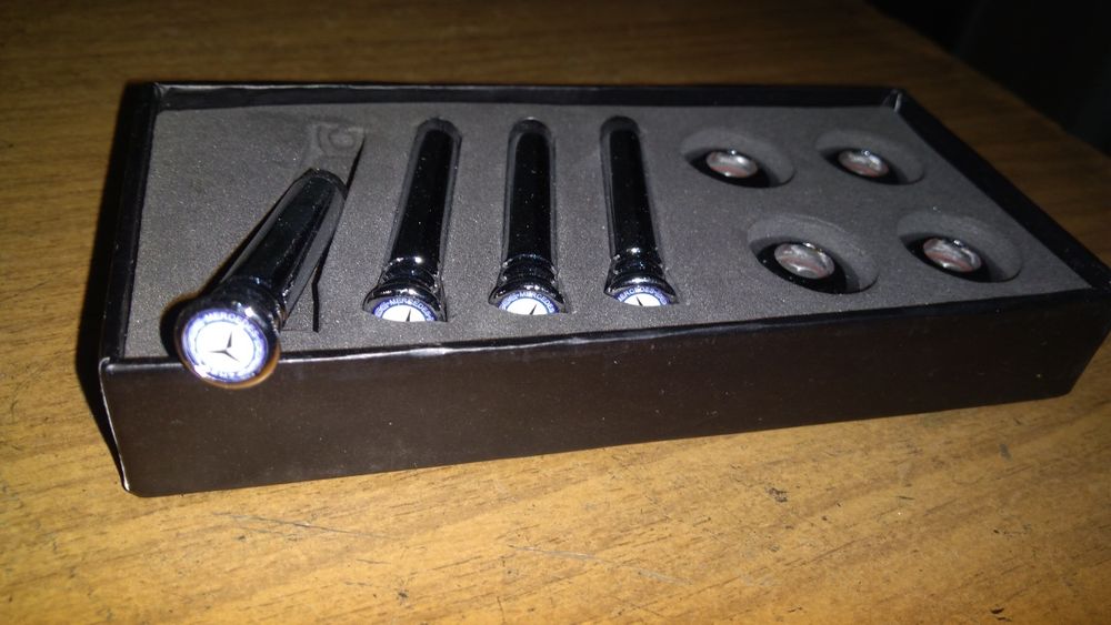 Мерседес кнопки закрытия дверей