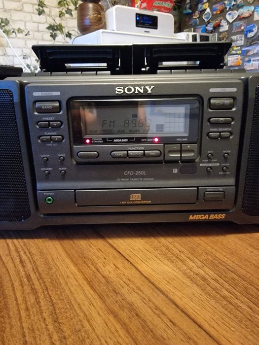 Sony CFD 250L,cu telecomanda,sunet excelent