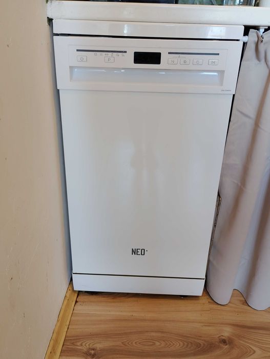 Съдомиялна машина NEO DW-FS945W