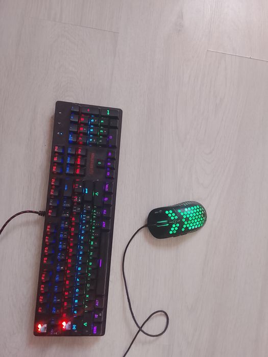 De vândut PC de gaming