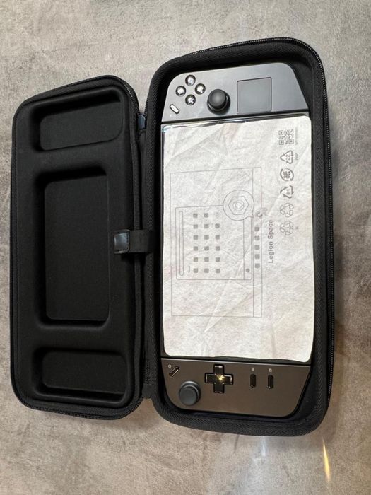 Lenovo Legion GO Z1 Extreme