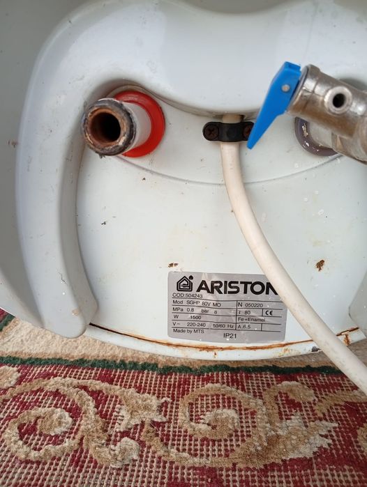 Аристон 80 литровый