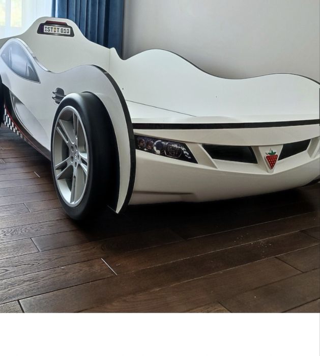 Pat masina Coupe