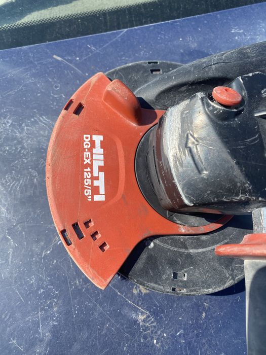 Flex Hilti AG 125-19SE + sistem de aspirare DG-EX 125/5