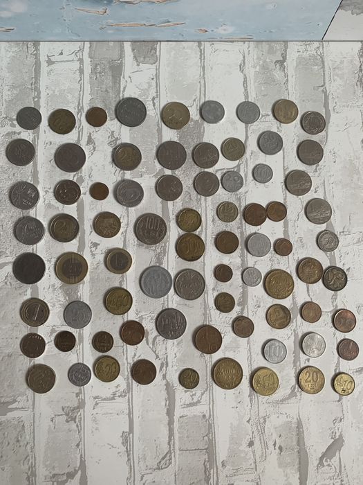 Monede vechi 100 lei + 3 bancnote 2000 lei cu eclipsa