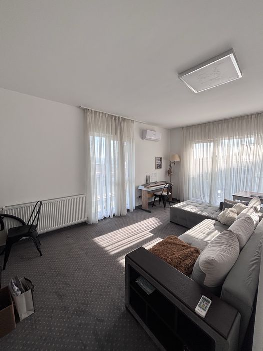 Apartament de închiriat