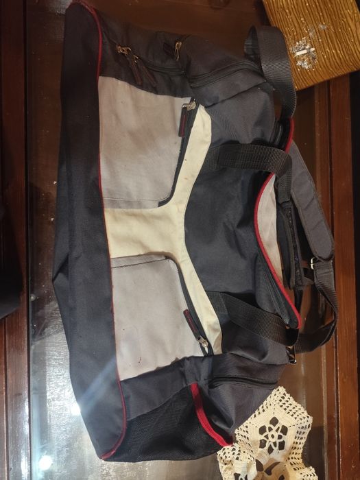 Сакове и раници за път изгодно