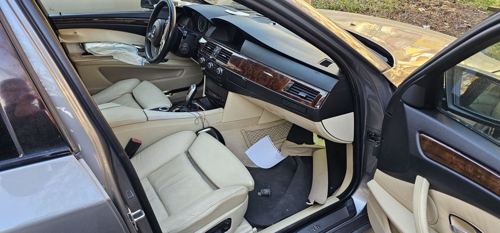 Продавам BMW E60 550i на части.