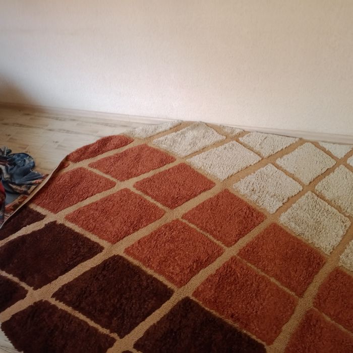 Продается 2 ковровых дорожки