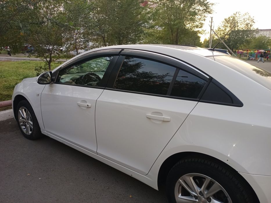 Продам Chevrolet Cruze 2013г.в.
