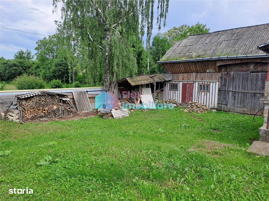 Casa cu teren in Malini