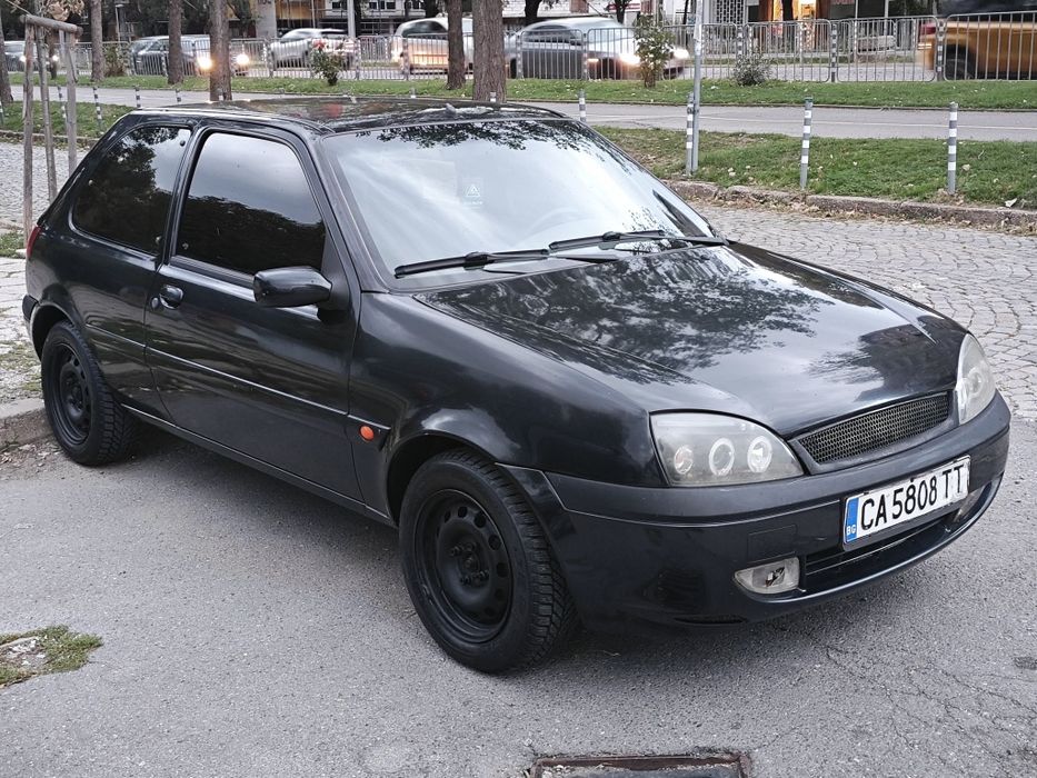 Форд Фиеста МК4 1.25 16v 75к.с.
