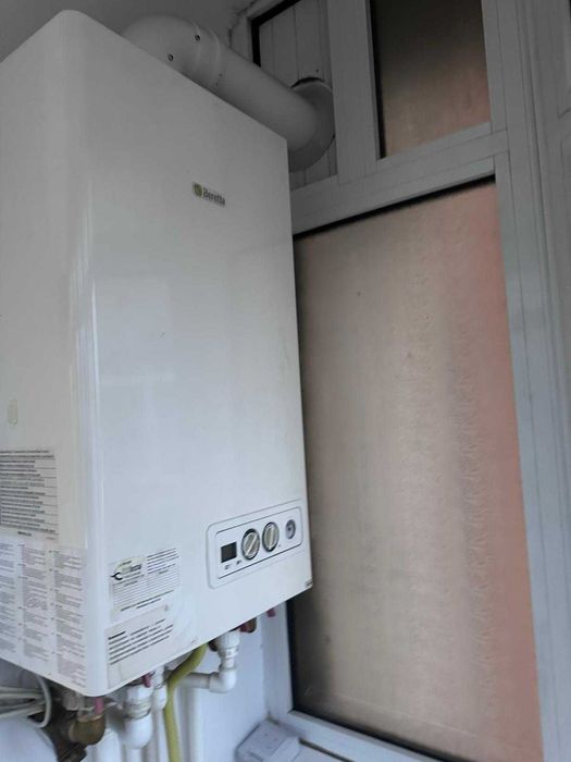 Apartament 2 camere, sos. Pacurari.