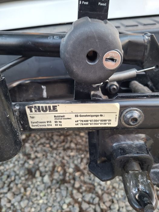 Sport pe cui 2 biciclete Thule 913 914
