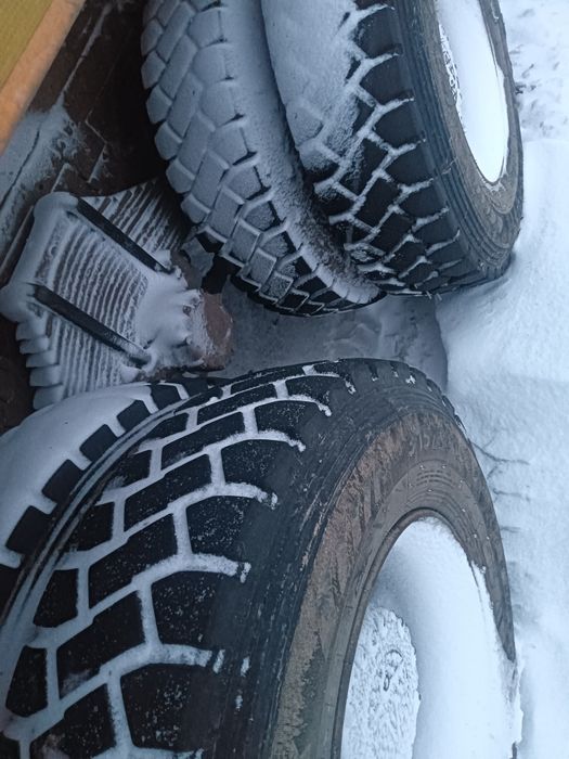 Продаётся самосвал МАЗ