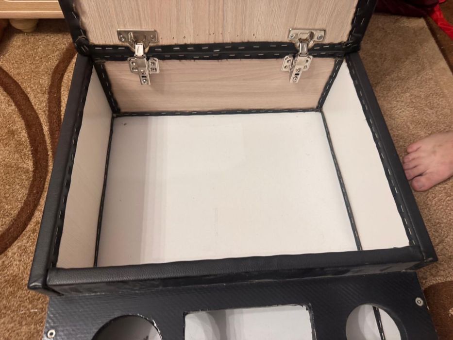 Продаю подлокотник для Hiace