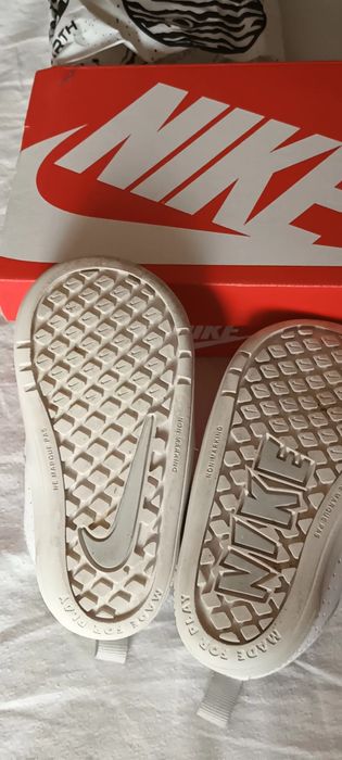 Nike piele albi marimea 22
