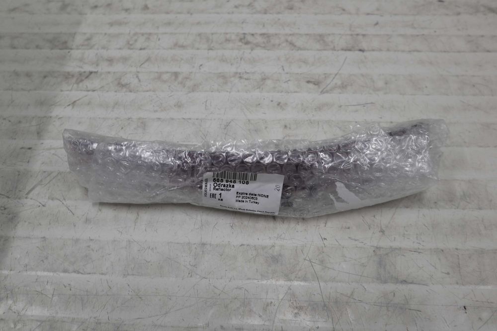 Чисто нов заден ляв рефлектор Заден ляв светлоотразител Шкода Кодиак