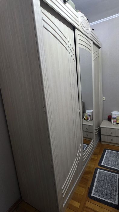 Продам мебель, шкаф и кровать