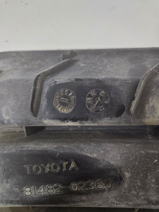 Крышки на бампер тойота королла.