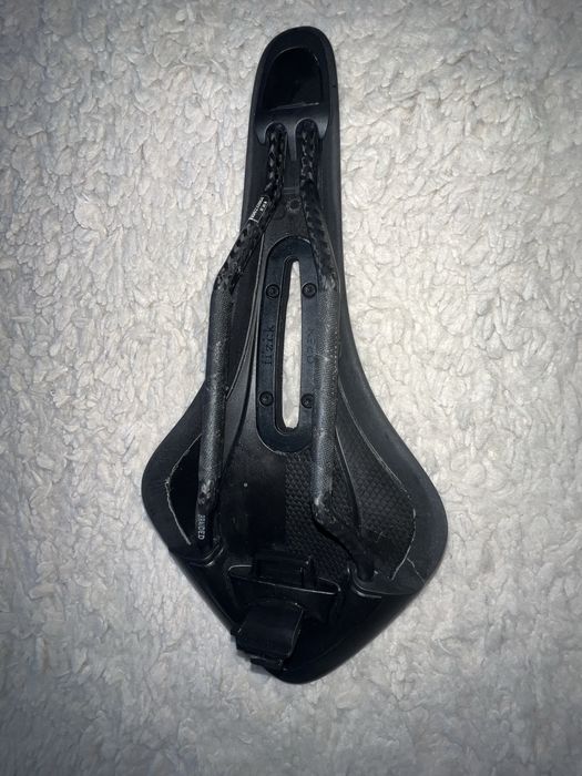 Saddle Sa Fizik Arione R1 OPEN Large, 142 mm