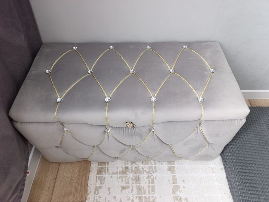 Продаю серый сундук!