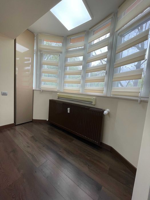 Proprietar, vând garsonieră complet amenajată și utilată, situată în zona Mall Vitan, într-un bloc anvelopat.