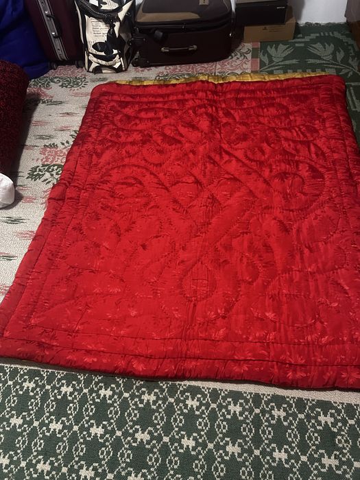 Plapuma lina si pene fata de peini antice cearceafuri