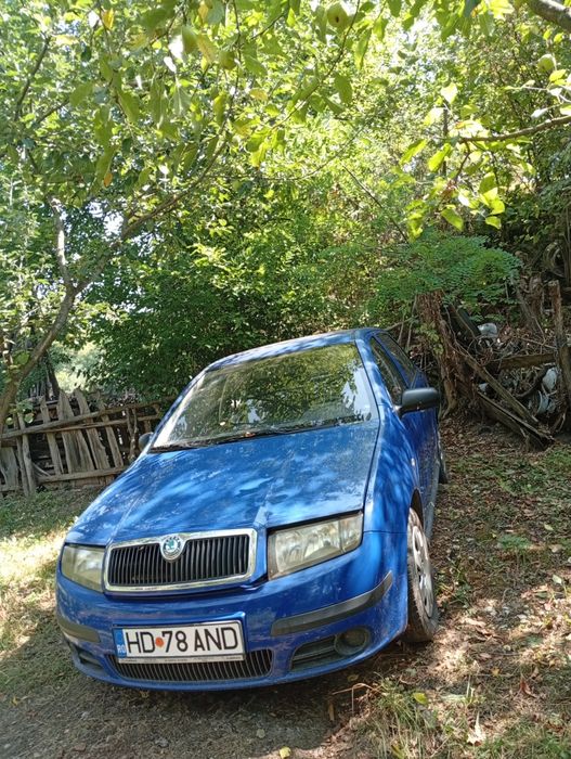 Vând Skoda Fabia