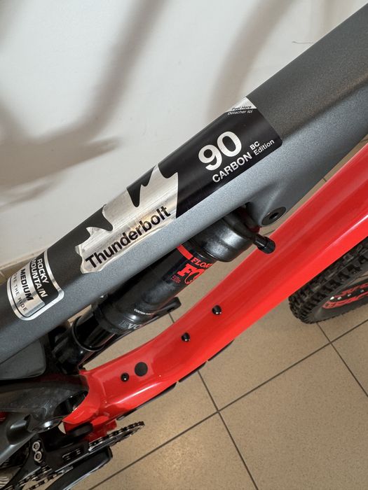 Колело MTB Rocky Mountain Carbon BC Edition не Scott Trek Specialized