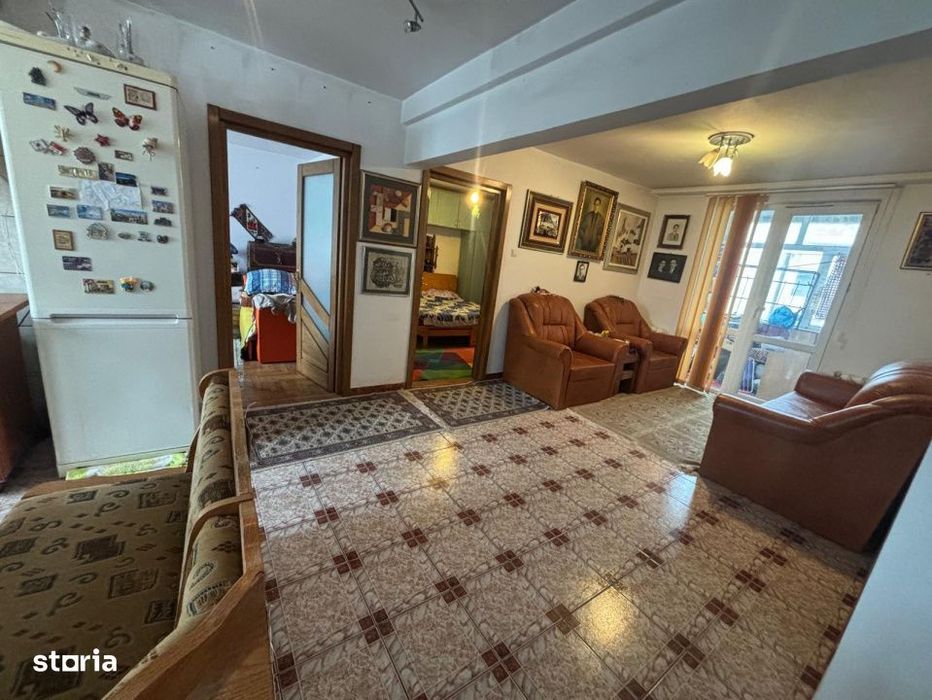 De inchiriat apartament spatios – zona Precista
