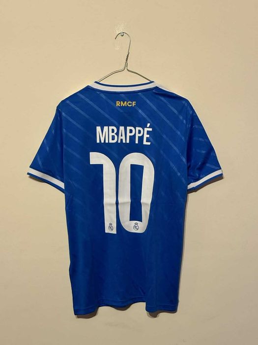 Тениска на Real Madrid с Mbappe и баджове на Шампионска Лига! - НОВА!