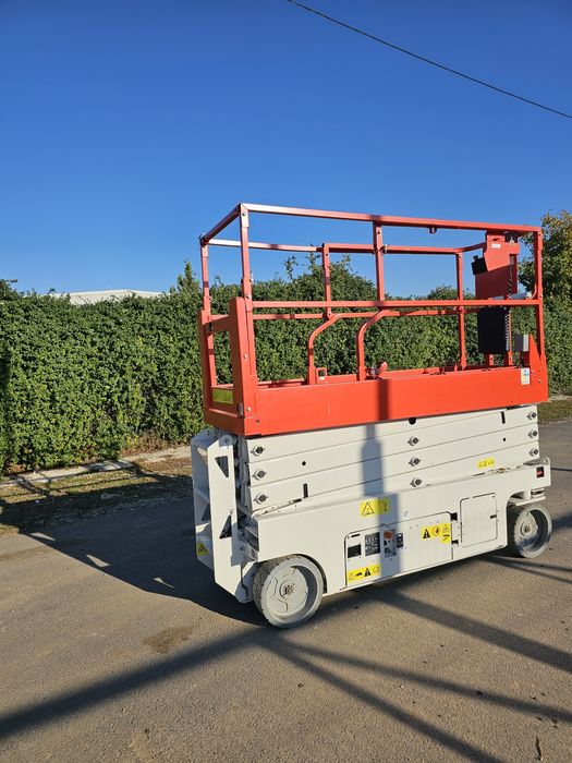 De inchiriat nacela-nacele diesel&electrice