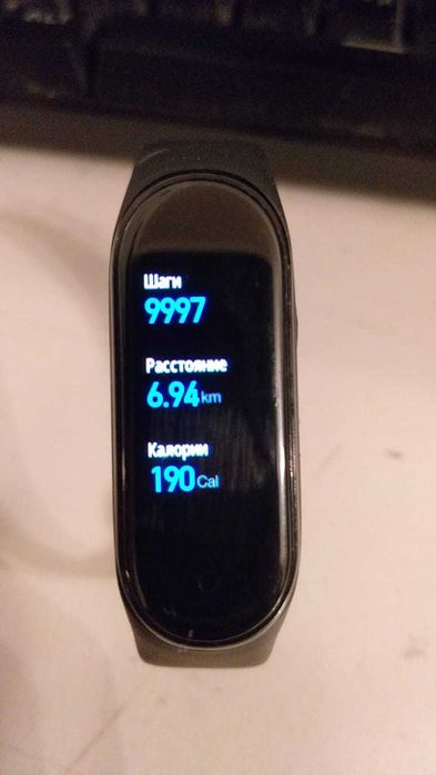Фитнес-браслет Xiaomi mi band 4