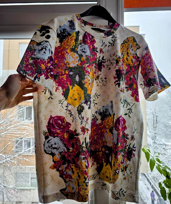 Луксозна цветна тениска – дизайнерски стил | Уникален модел