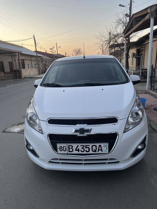 Спарк метани бор