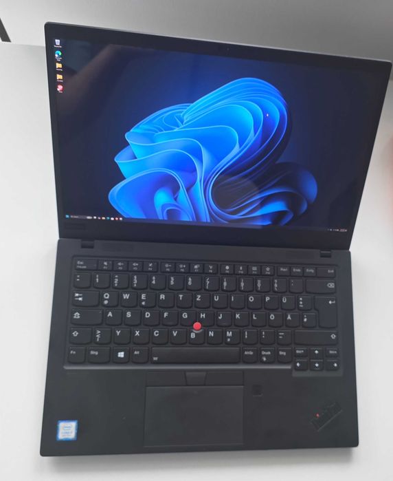 Lenovo ThinkPad X1 Carbon Gen 7 14" IPS