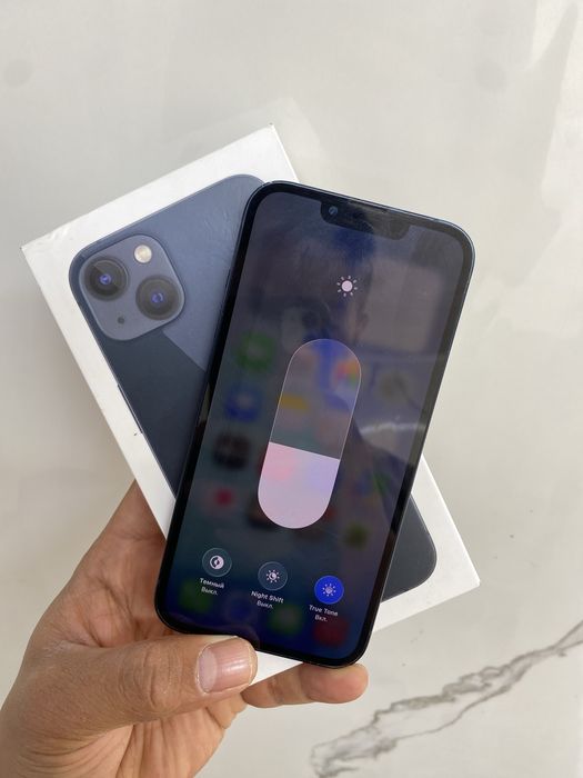 Айфон 13 (128гб) телефон