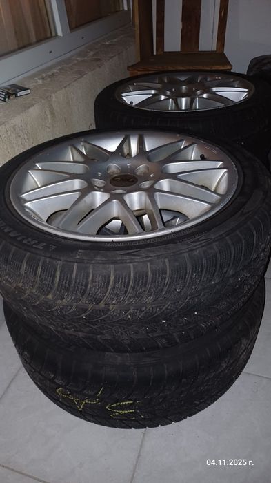 Джанти 17 и гуми 225/45 R17. За Мерцедес