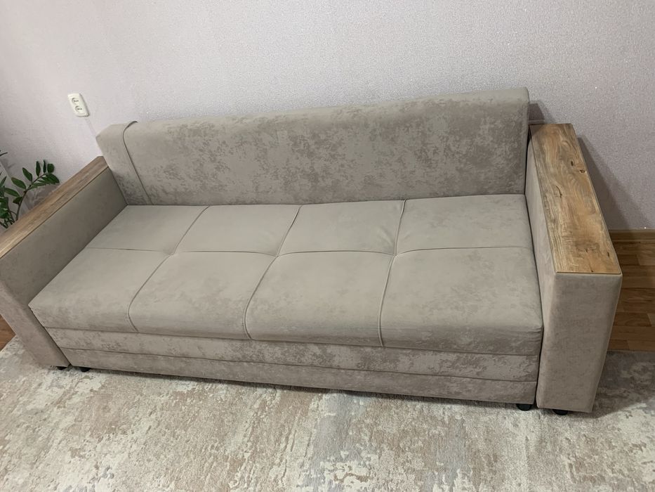 Диван продам в отличном состоянии