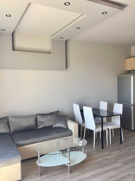 Апартамент под наем Младежки хълм