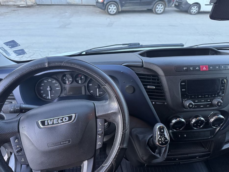 Ивеко 35/180 хладилен бус