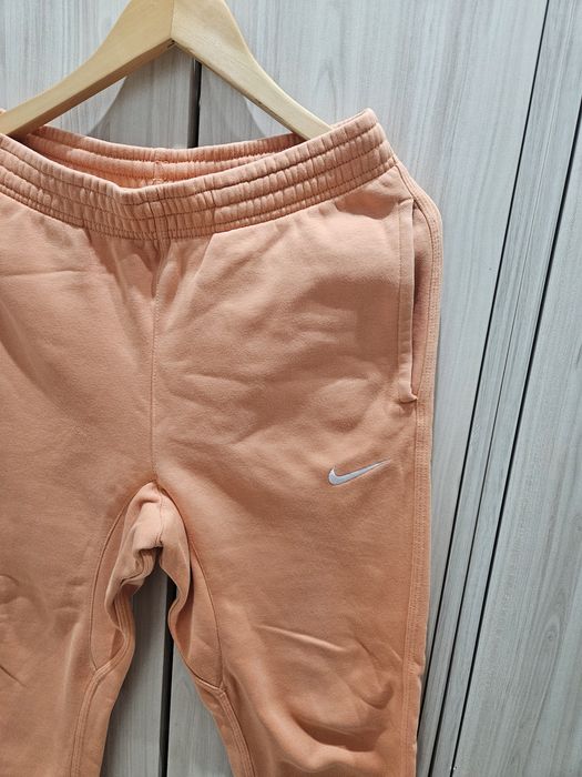 Nike Sportswear - M размер екип