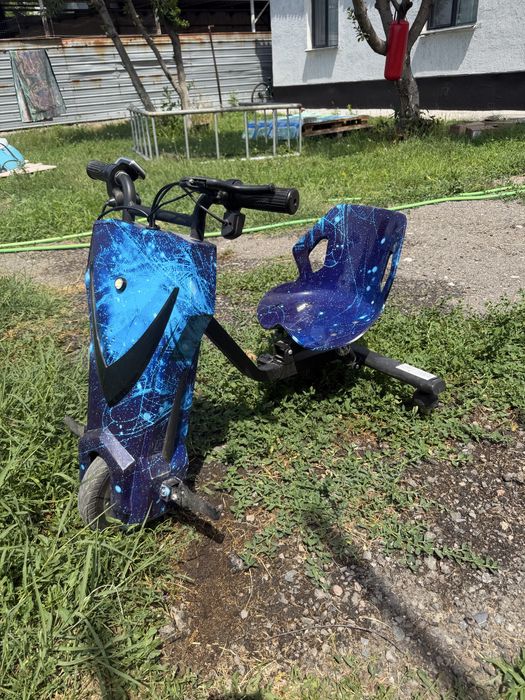 Продам электромобиль