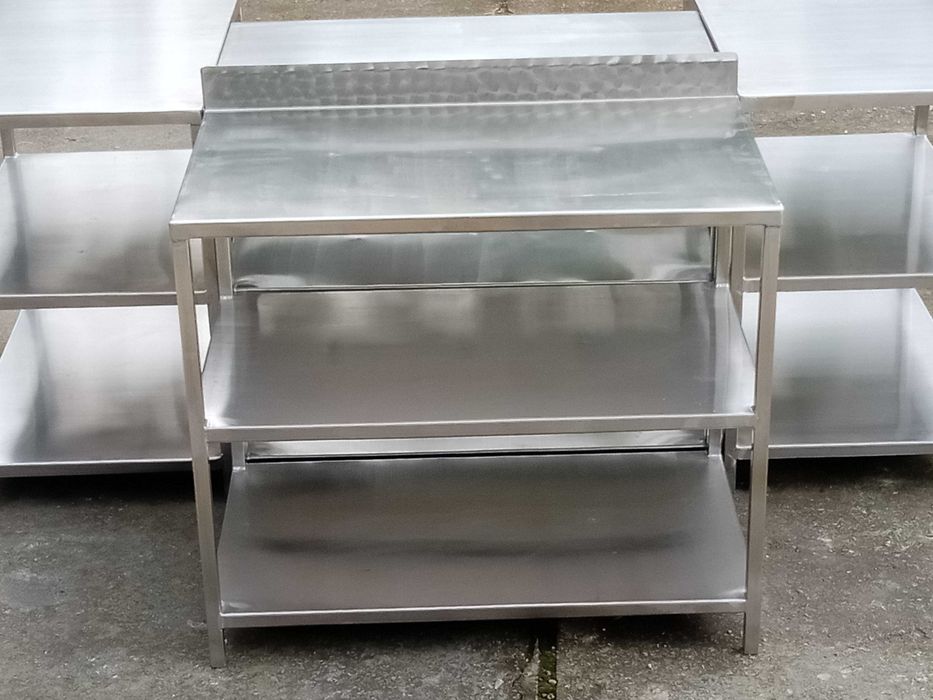 Mobilier inox, mese, spălător etc